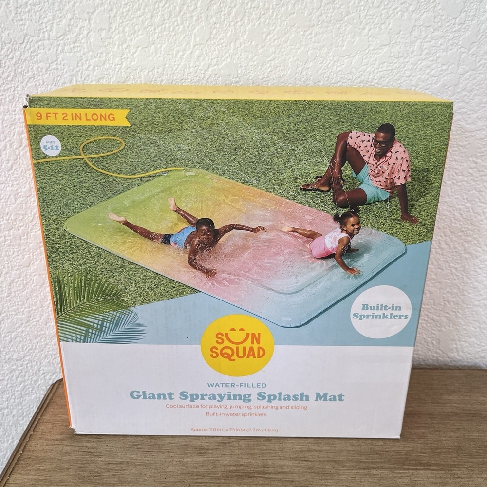 Sun Squad Outdoor Water Filled Giant Spraying Splash Mat 9ft Long New Open Box